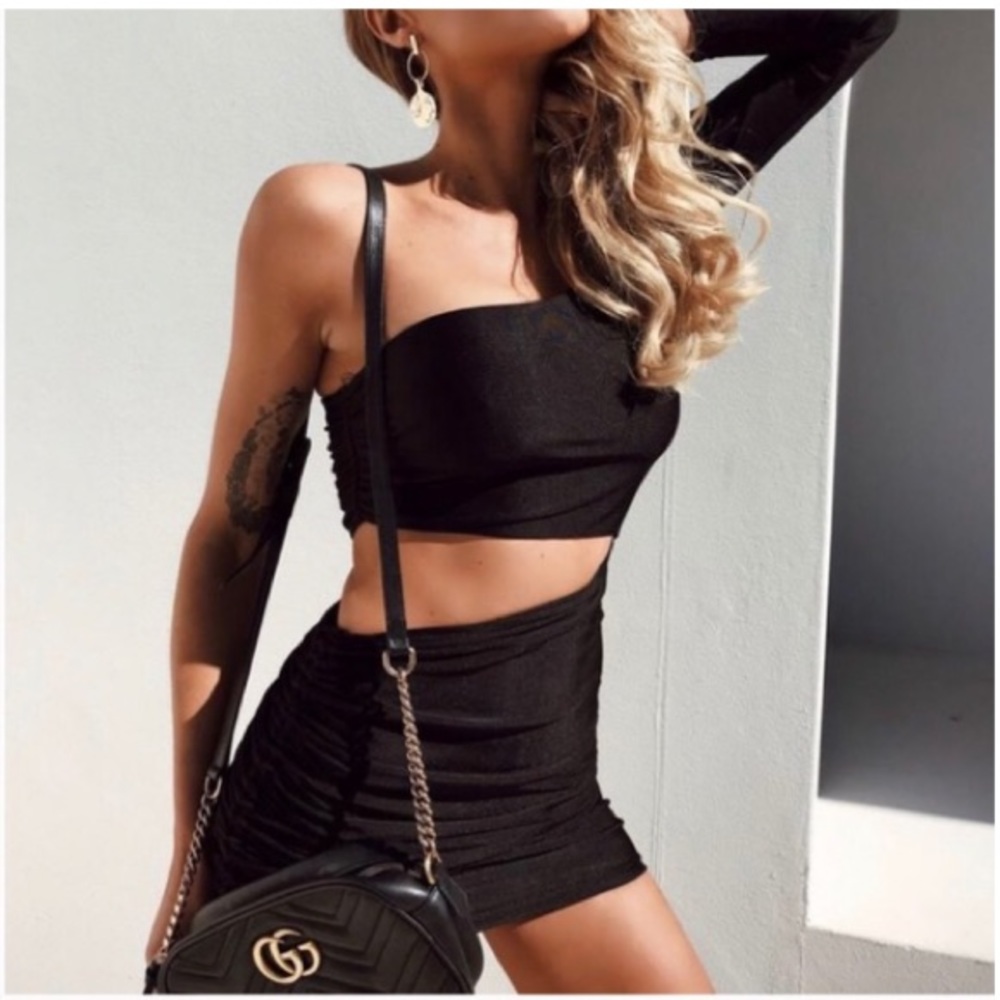 Black skylar cut out dress